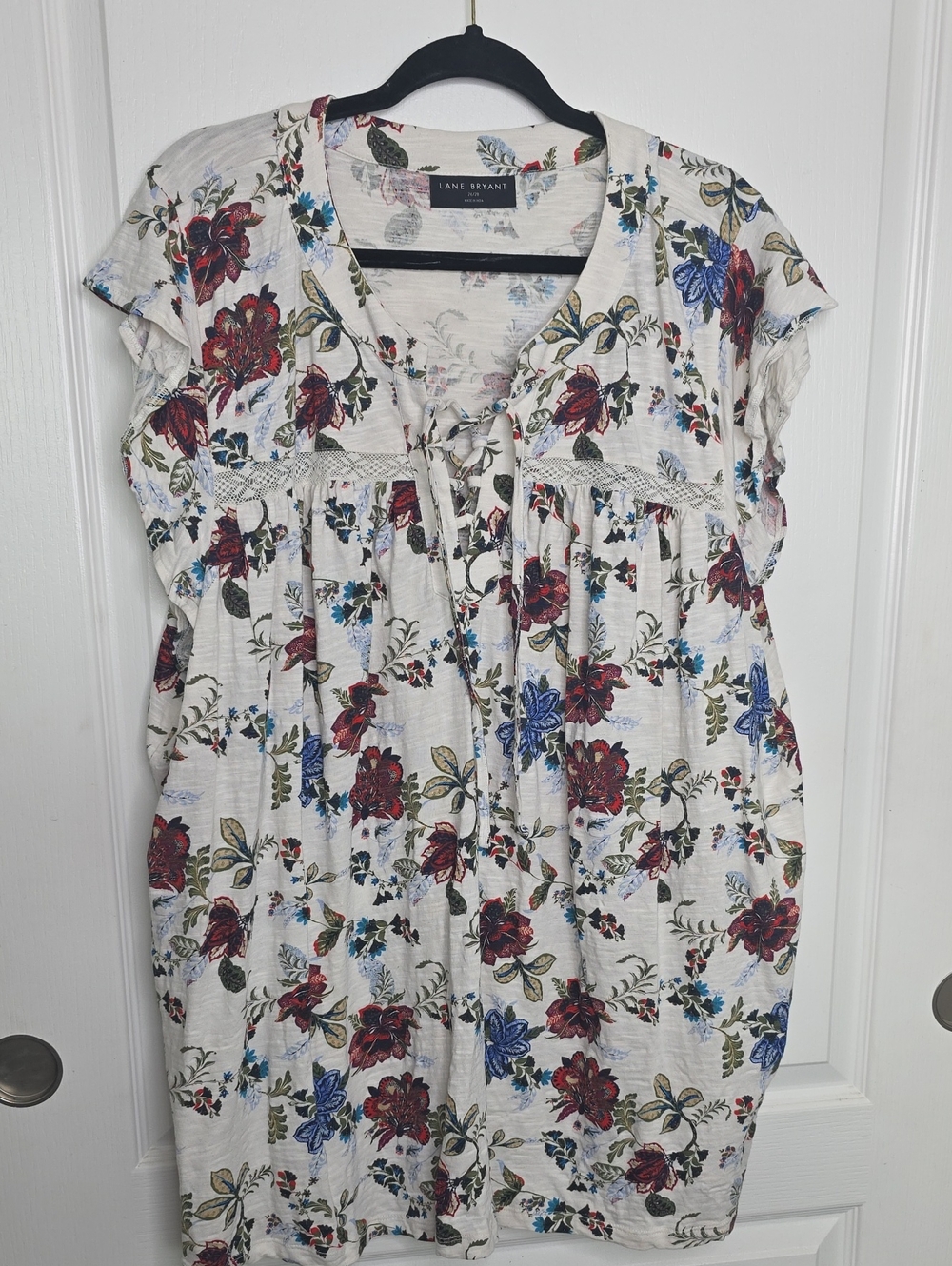Lane Bryant Plus Size 26 28 4x White Floral Lace-Trim Tie-Neck Top Fall Blouse